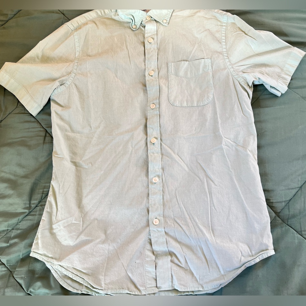 Old Navy Mint Green Button-Up Shirt